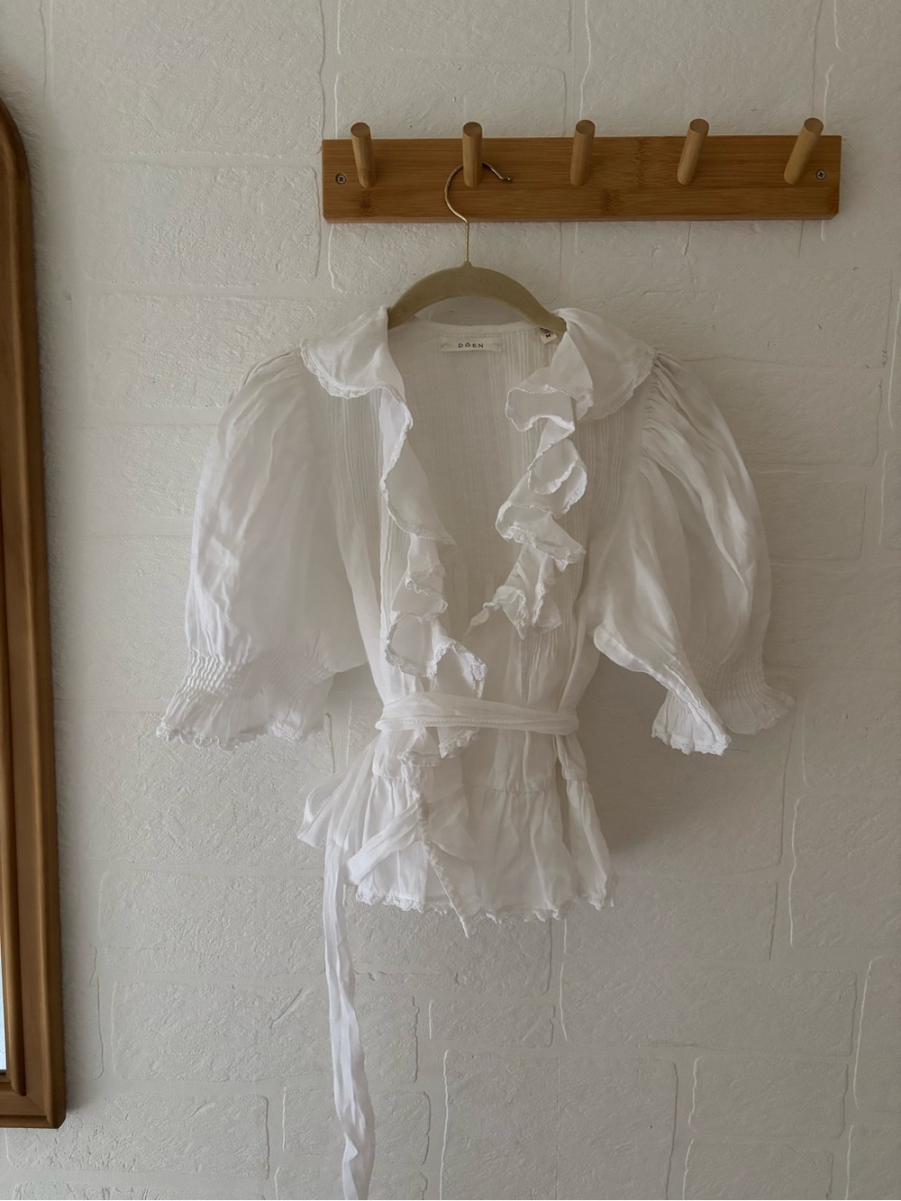 ✨ Doen ✨Ruffled Tie Blouse M